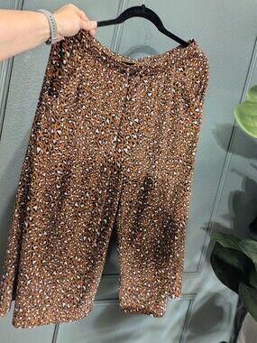 Banana Republic Wide-Leg Satin leopard print Pull-On pants